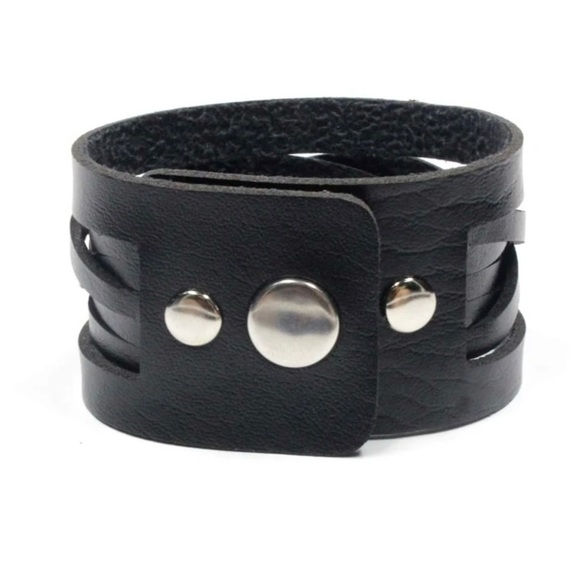 Men Black Leather Wide Bracelet - Picture 5 of 6